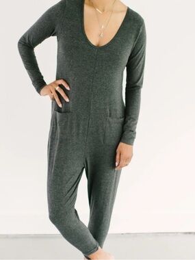 Smash + Tess (S) The Wednesday Romper Shadow Grey Pockets Soft Comfy Lounge